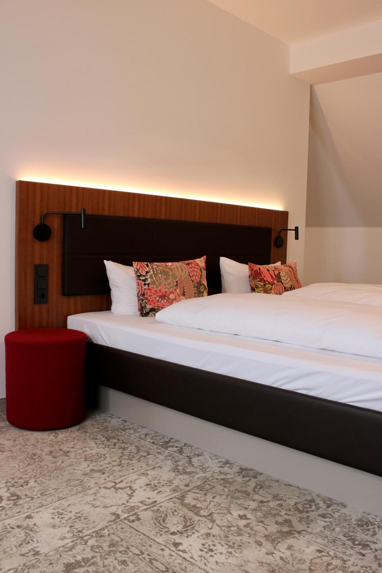 Hotel Alma Am Anger Erfurt Bagian luar foto